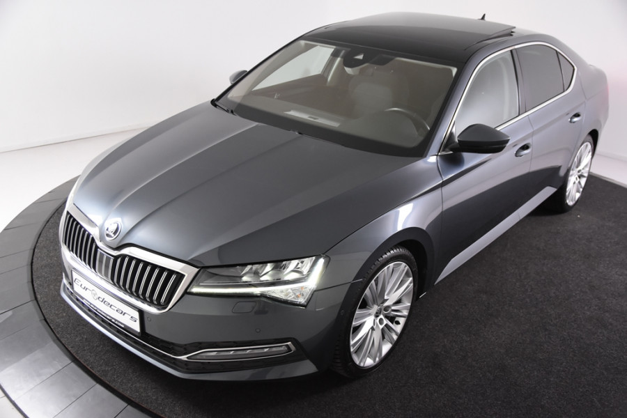 Škoda Superb 1.5 TSI ACT Style DSG *1ste Eigenaar*Navigatie*4x Stoelverwarming*