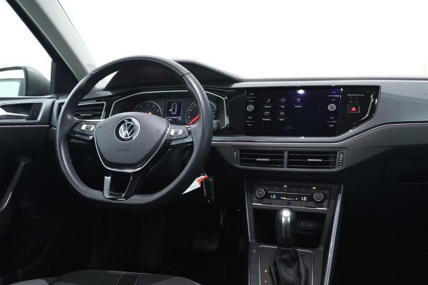 Volkswagen Polo 1.0 TSI Highline Business R Automaat! 5 Deurs, Navi, Climate,