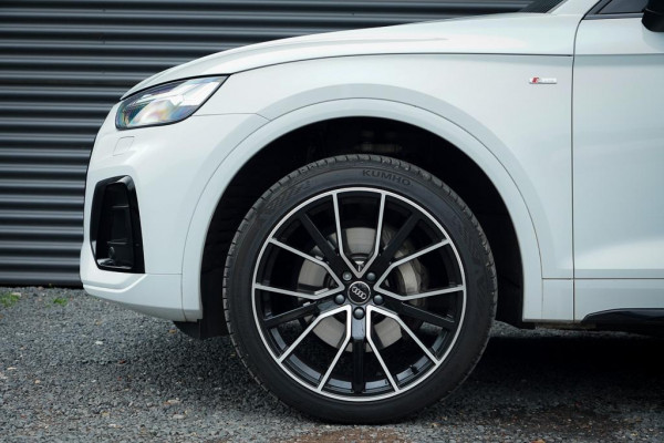 Audi Q5 50 TFSI e S edition / S-Line / Trekhaak / Navi / Virtual