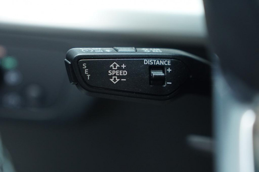 Audi Q5 50 TFSI e S edition / S-Line / Trekhaak / Navi / Virtual