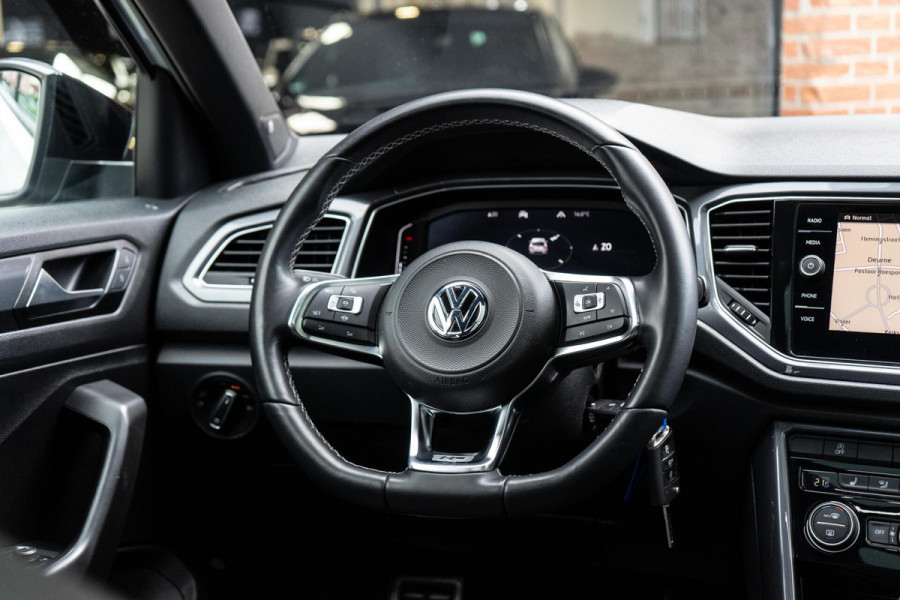 Volkswagen T-Roc 2.0 TSI 4Motion R-Line Pano / Beats / Trekhaak