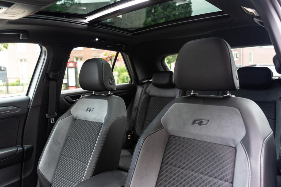 Volkswagen T-Roc 2.0 TSI 4Motion R-Line Pano / Beats / Trekhaak