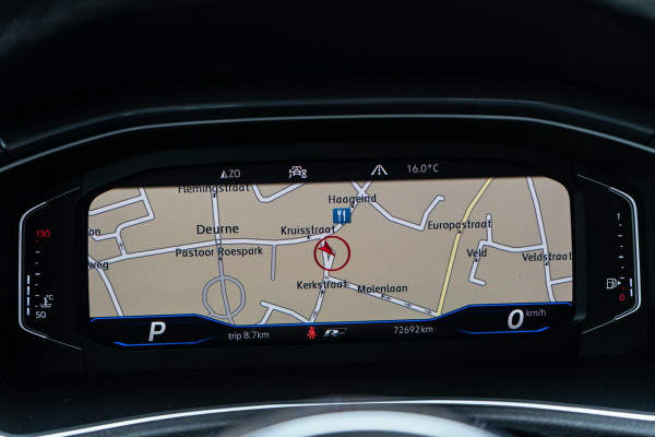 Volkswagen T-Roc 2.0 TSI 4Motion R-Line Pano / Beats / Trekhaak