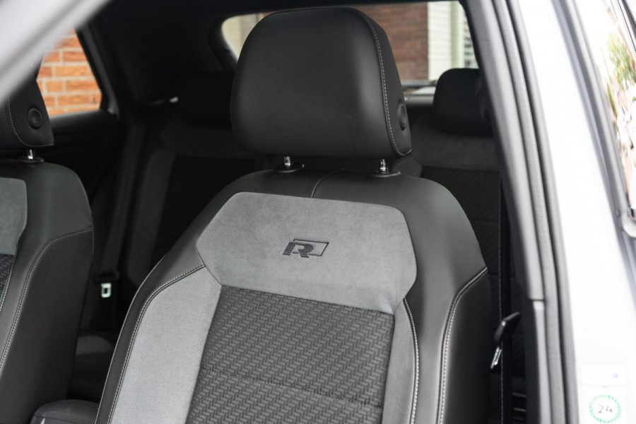 Volkswagen T-Roc 2.0 TSI 4Motion R-Line Pano / Beats / Trekhaak