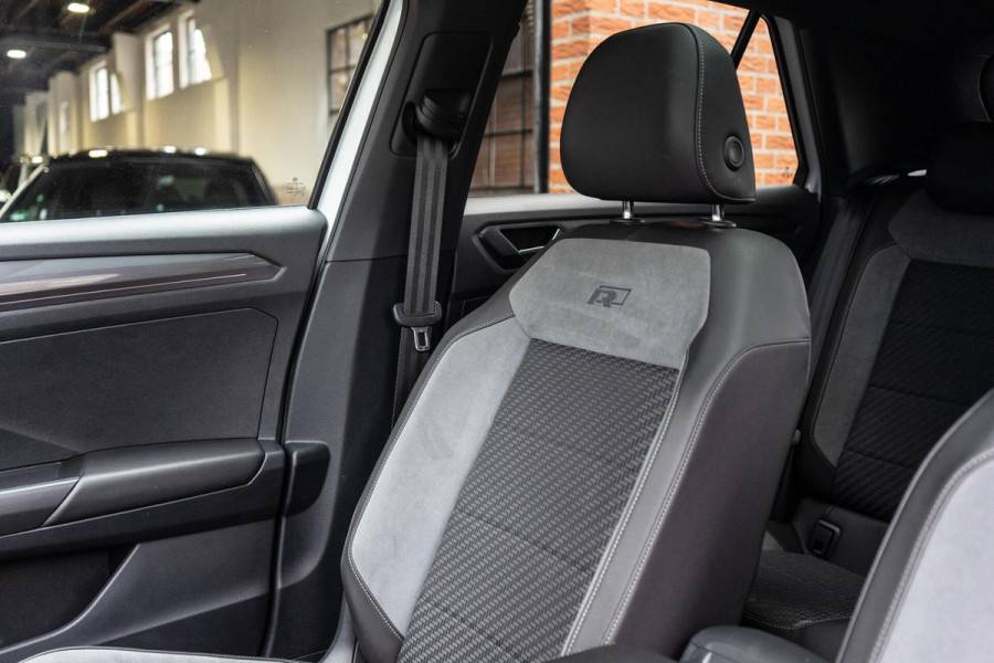 Volkswagen T-Roc 2.0 TSI 4Motion R-Line Pano / Beats / Trekhaak