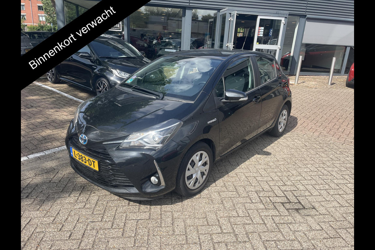 Toyota Yaris 1.5 Hybrid Dynamic | Navigatie | Camera | Dealer onderhouden | Garantie tot 02-2030 Toyota Yaris 1.5 Hybrid Dynamic | Navigatie | Camera | Dealer onderhouden | Garantie tot 02-2030