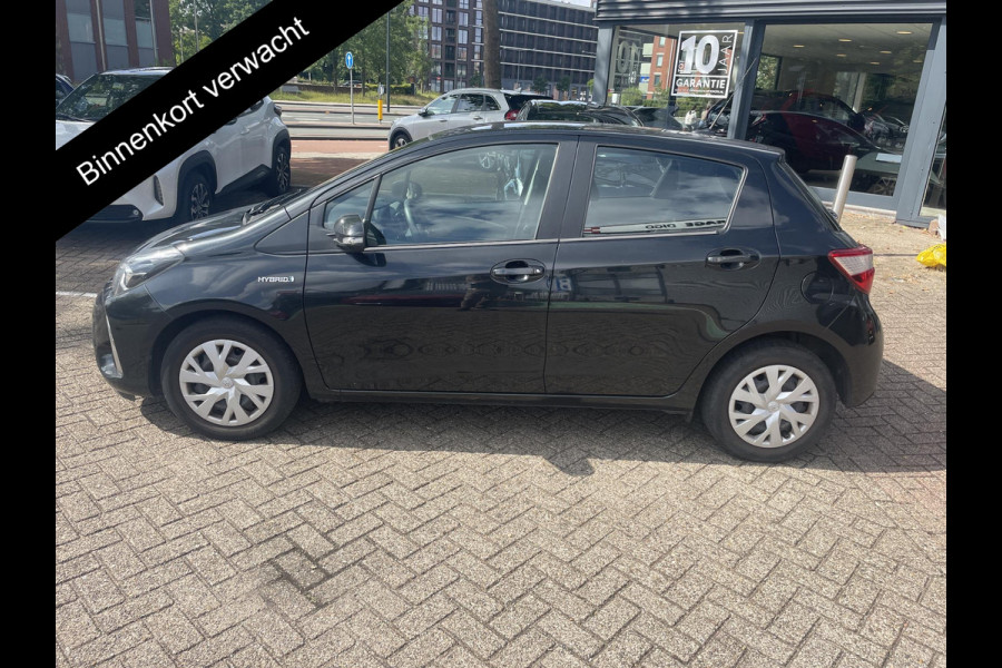 Toyota Yaris 1.5 Hybrid Dynamic | Navigatie | Camera | Dealer onderhouden | Garantie tot 02-2030