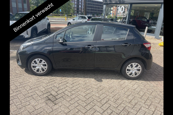 Toyota Yaris 1.5 Hybrid Dynamic | Navigatie | Camera | Dealer onderhouden | Garantie tot 02-2030