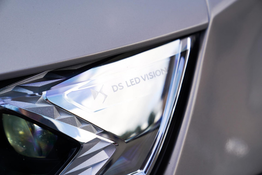 DS 7 Crossback E-Tense Performance Line+ | Panorama | incl BTW | LED | Camera | Trekhaak | LaneAssist | DealerOnderhouden | Hybrid
