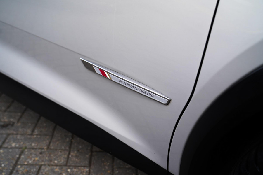 DS 7 Crossback E-Tense Performance Line+ | Panorama | incl BTW | LED | Camera | Trekhaak | LaneAssist | DealerOnderhouden | Hybrid