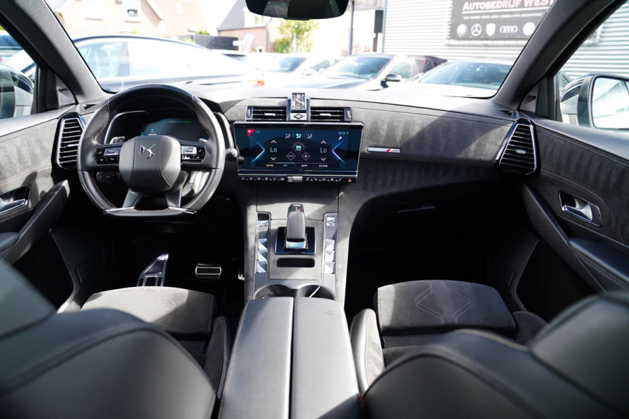 DS 7 Crossback E-Tense Performance Line+ | Panorama | incl BTW | LED | Camera | Trekhaak | LaneAssist | DealerOnderhouden | Hybrid