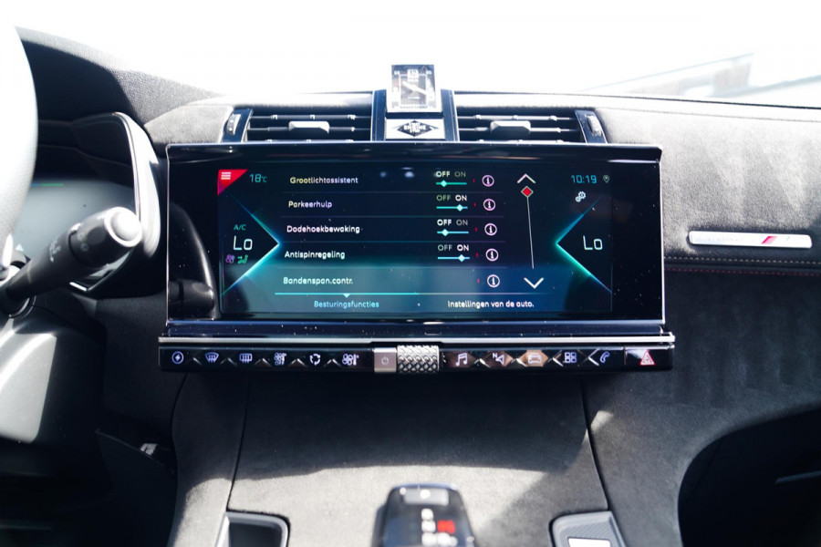 DS 7 Crossback E-Tense Performance Line+ | Panorama | incl BTW | LED | Camera | Trekhaak | LaneAssist | DealerOnderhouden | Hybrid