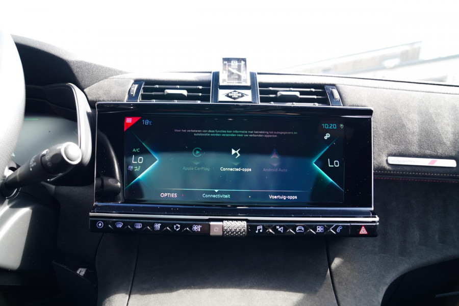 DS 7 Crossback E-Tense Performance Line+ | Panorama | incl BTW | LED | Camera | Trekhaak | LaneAssist | DealerOnderhouden | Hybrid