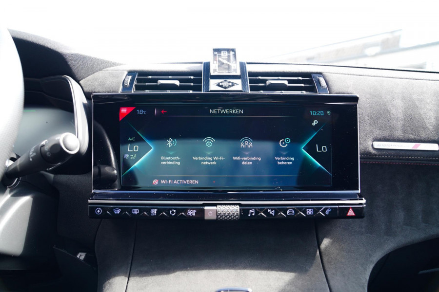 DS 7 Crossback E-Tense Performance Line+ | Panorama | incl BTW | LED | Camera | Trekhaak | LaneAssist | DealerOnderhouden | Hybrid