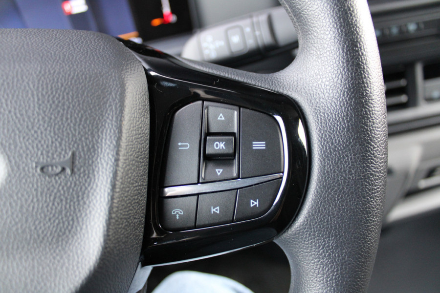 Ford Transit Custom 320 2.0 TDCI L2H1 Trend 170pk - Achterklep - Carplay - Android - LED koplampen - Stoelverwarming - 70l tank - Rijklaar