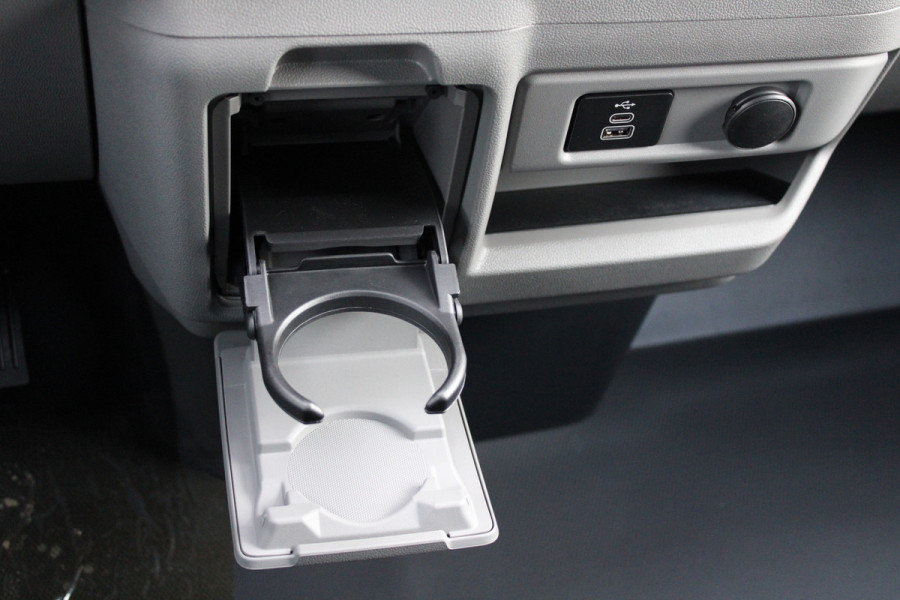 Ford Transit Custom 320 2.0 TDCI L2H1 Trend 170pk - Achterklep - Carplay - Android - LED koplampen - Stoelverwarming - 70l tank - Rijklaar
