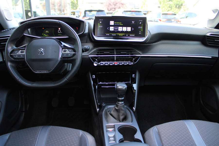Peugeot 2008 1.2 PureTech GT-Line | Trekhaak | Panoramadak | Adaptive