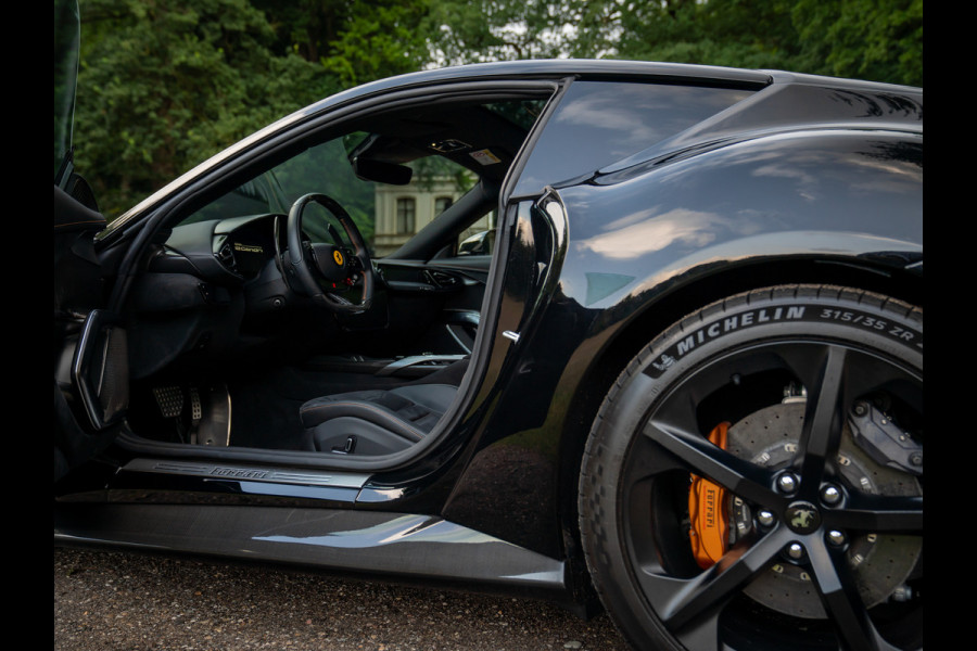 Ferrari 12Cilindri 6.5 V12 | Full Carbon | Atelier | Full PPF | Airbrushed Shields | Daytona Seats