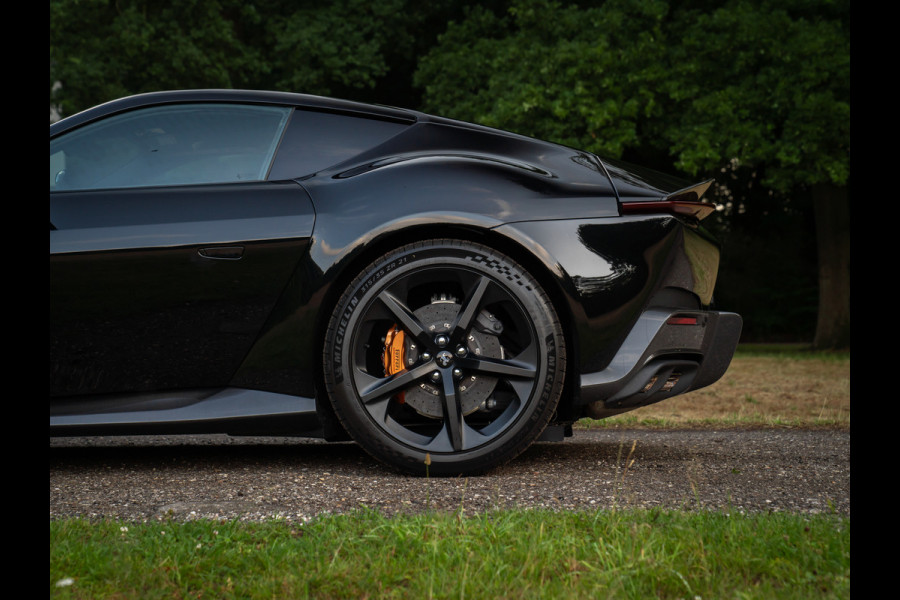 Ferrari 12Cilindri 6.5 V12 | Full Carbon | Atelier | Full PPF | Airbrushed Shields | Daytona Seats