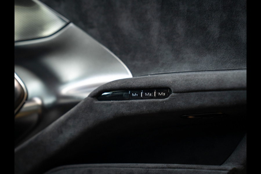 Ferrari 12Cilindri 6.5 V12 | Full Carbon | Atelier | Full PPF | Airbrushed Shields | Daytona Seats