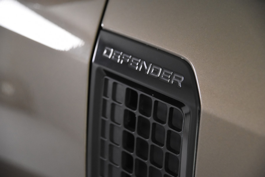 Land Rover Defender 110 3.0 P400 110 XS Edition *Full Options*