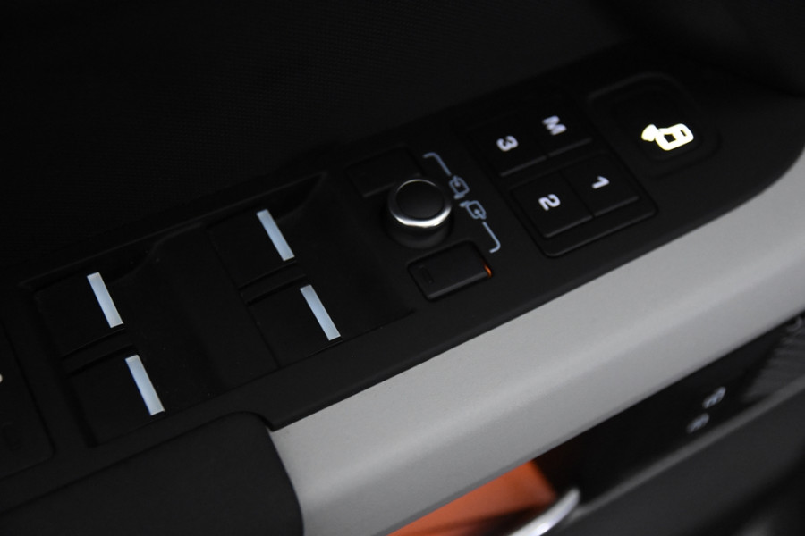 Land Rover Defender 110 3.0 P400 110 XS Edition *Full Options*