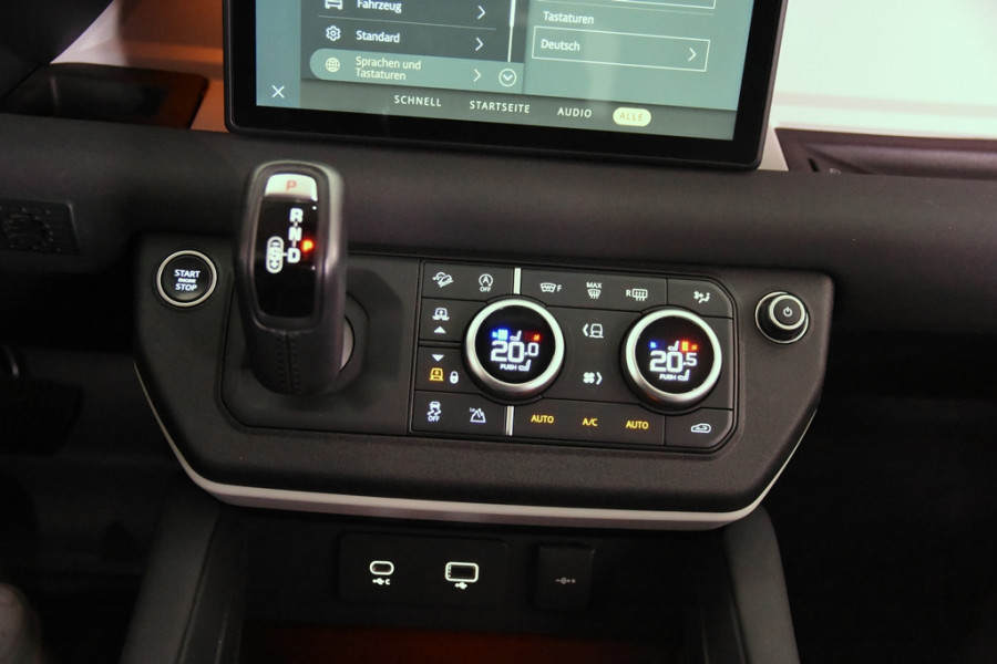Land Rover Defender 110 3.0 P400 110 XS Edition *Full Options*
