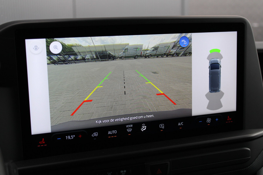 Ford Transit Custom 320 2.0 TDCI L2H1 Trend 170pk - Achterklep - Carplay - Android - LED koplampen - Stoelverwarming - 70l tank - Rijklaar