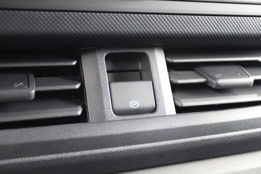 Ford Transit Custom 320 2.0 TDCI L2H1 Trend 170pk - Achterklep - Carplay - Android - LED koplampen - Stoelverwarming - 70l tank - Rijklaar