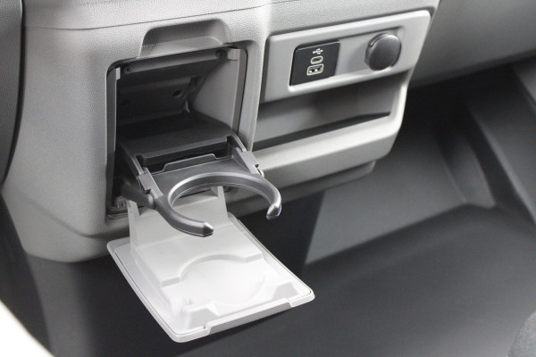 Ford Transit Custom 320 2.0 TDCI L2H1 Trend 170pk - Achterklep - Carplay - Android - LED koplampen - Stoelverwarming - 70l tank - Rijklaar