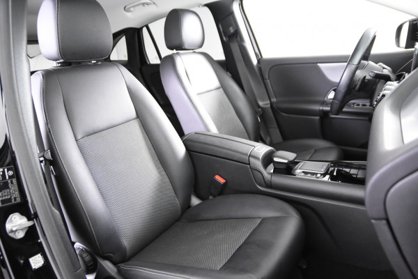 Mercedes-Benz GLA 180 Business Solution *1ste Eigenaar*Leer*Park assist*Navigatie*