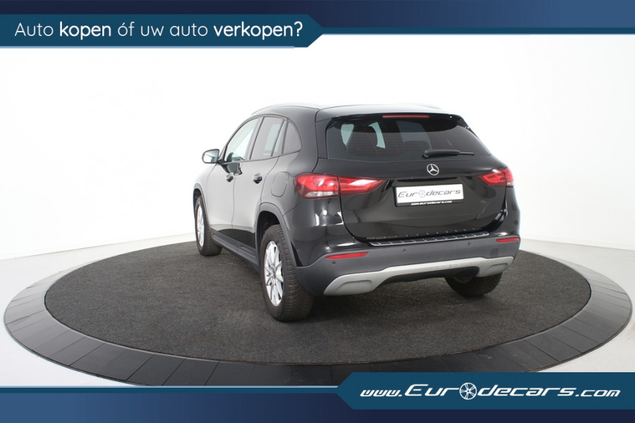 Mercedes-Benz GLA 180 Business Solution *1ste Eigenaar*Leer*Park assist*Navigatie*