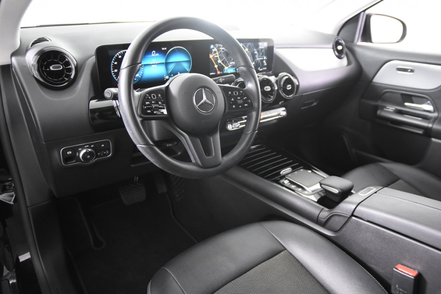 Mercedes-Benz GLA 180 Business Solution *1ste Eigenaar*Leer*Park assist*Navigatie*