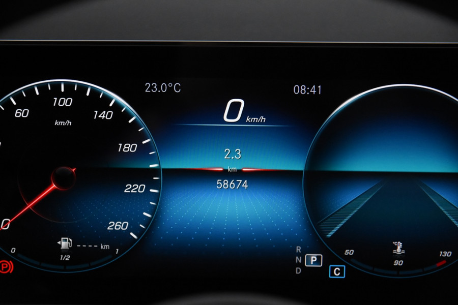 Mercedes-Benz GLA 180 Business Solution *1ste Eigenaar*Leer*Park assist*Navigatie*