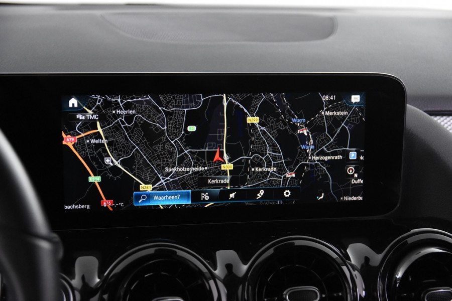 Mercedes-Benz GLA 180 Business Solution *1ste Eigenaar*Leer*Park assist*Navigatie*