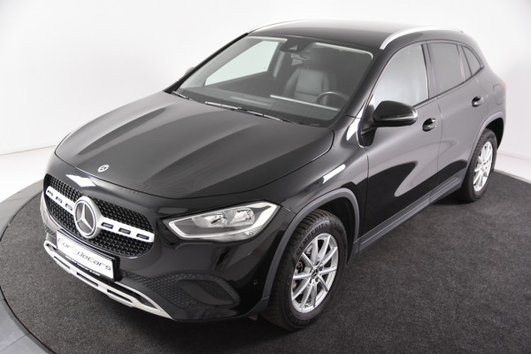 Mercedes-Benz GLA 180 Business Solution *1ste Eigenaar*Leer*Park assist*Navigatie*