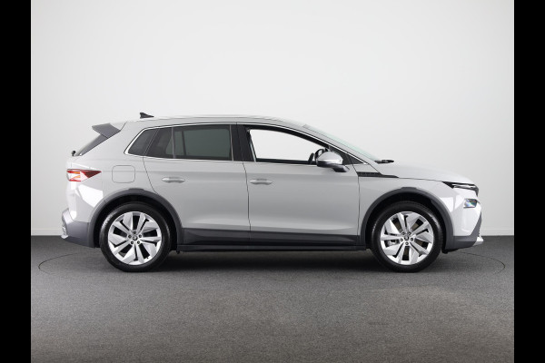 Škoda Elroq 85 Business Edition Tour 286 pk | Trekhaak | Business Upgrade Pakket - CLEVER | 20 inch lichtmetalen velgen | Adaptive Cruise Control | Dode hoeksensor | Bagage scheidingsnet