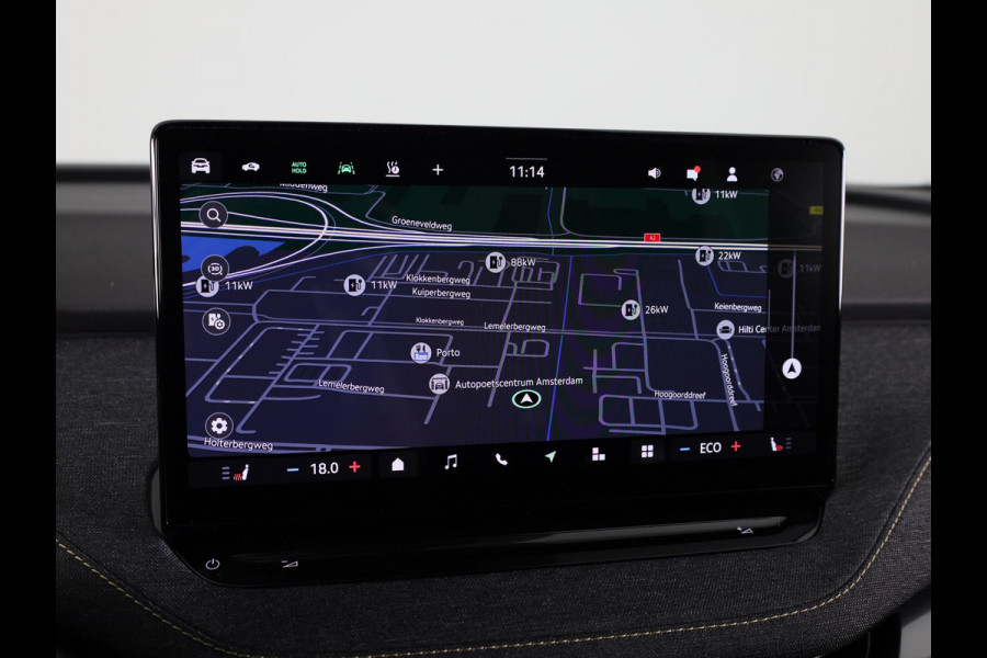 Škoda Elroq 85 Business Edition Tour 286 pk | Trekhaak | Business Upgrade Pakket - CLEVER | 20 inch lichtmetalen velgen | Adaptive Cruise Control | Dode hoeksensor | Bagage scheidingsnet