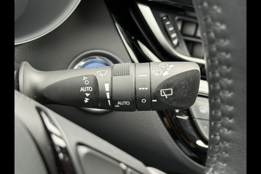 Toyota C-HR 2.0 Hybrid Team D | CarPlay | Camera | ACC | LED | DAB+ | Keyless | 18 inch