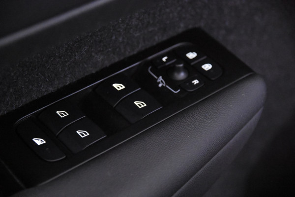 Volvo XC40 1.5 T4 Recharge Inscription *1ste eigenaar*Stoelverwarming*Navigatie*