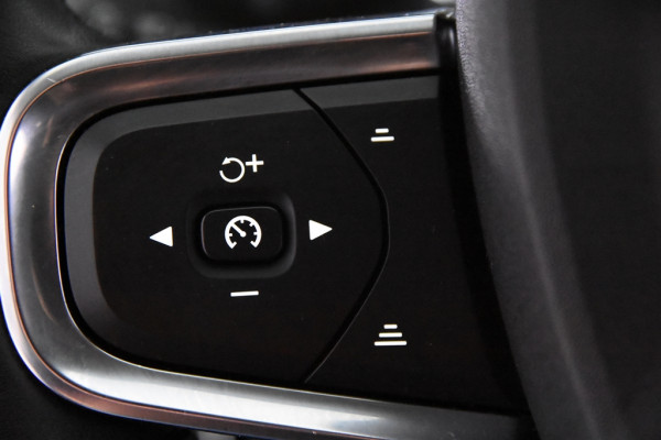 Volvo XC40 1.5 T4 Recharge Inscription *1ste eigenaar*Stoelverwarming*Navigatie*