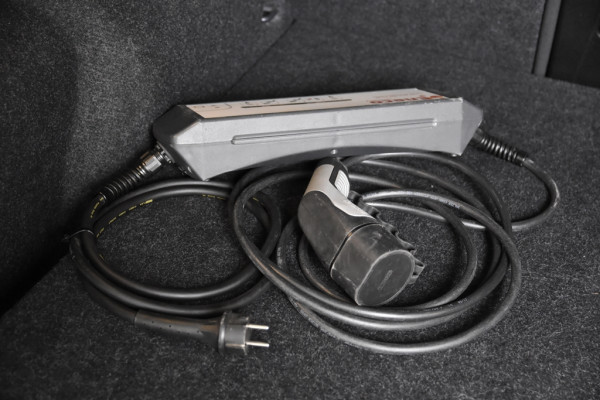 Volvo XC40 1.5 T4 Recharge Inscription *1ste eigenaar*Stoelverwarming*Navigatie*