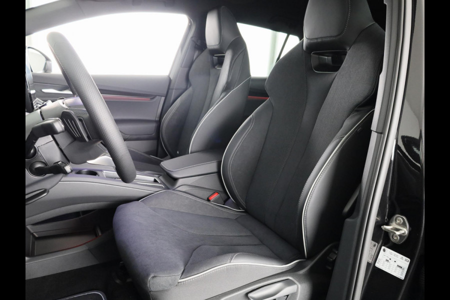 Škoda Elroq 60 Sportline 204 pk | 20 inch | Bind Spot | Cruise Control | Camera | Cruise Control |