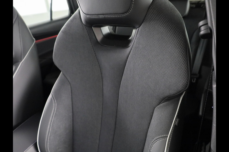 Škoda Elroq 60 Sportline 204 pk | 20 inch | Bind Spot | Cruise Control | Camera | Cruise Control |