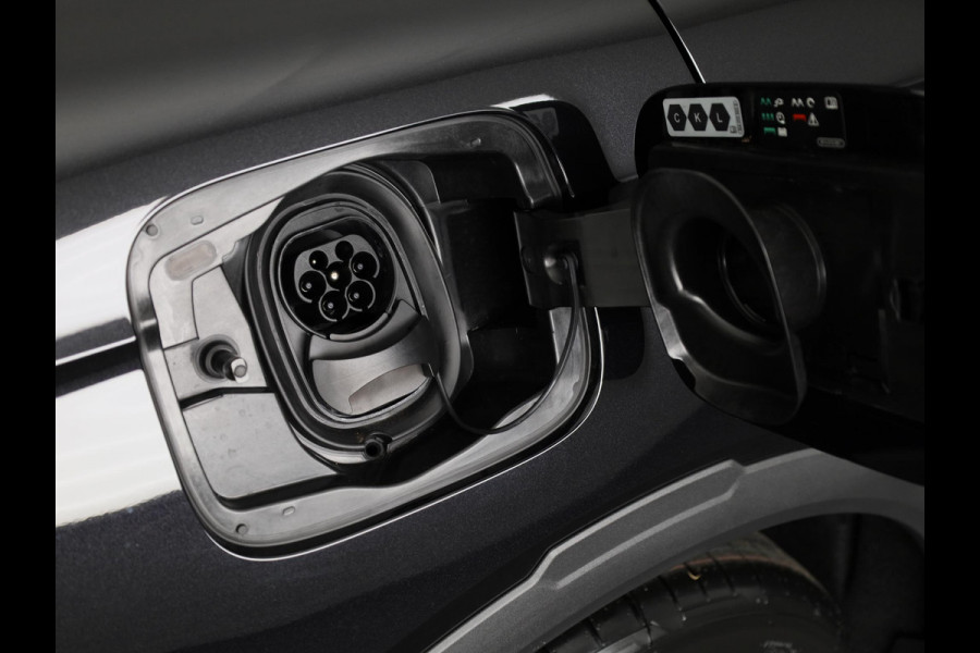 Škoda Elroq 60 Sportline 204 pk | 20 inch | Bind Spot | Cruise Control | Camera | Cruise Control |
