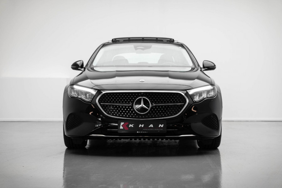 Mercedes-Benz E-Klasse E200 Luxury Line |Panorama|Ambient|Dodehoek|Camera|