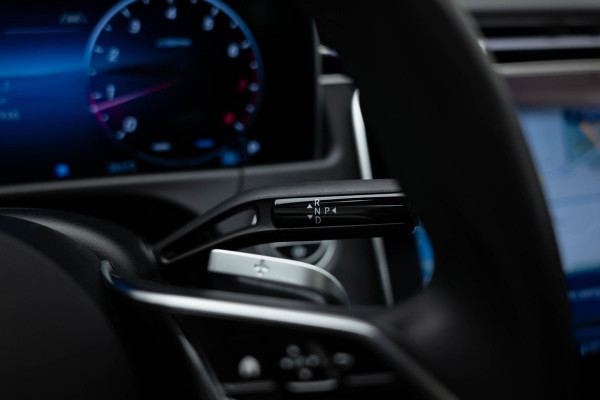 Mercedes-Benz E-Klasse E200 Luxury Line |Panorama|Ambient|Dodehoek|Camera|