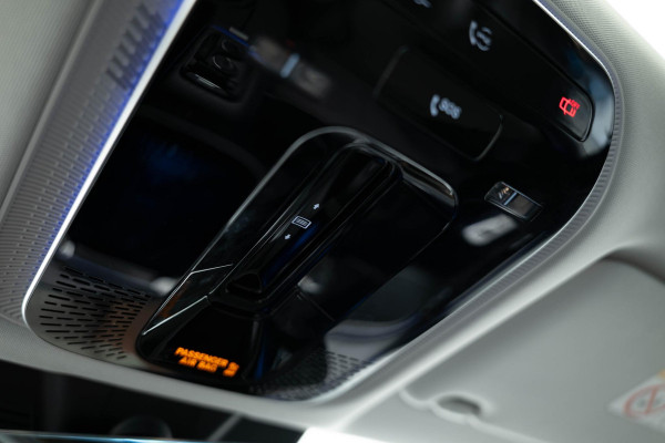 Mercedes-Benz E-Klasse E200 Luxury Line |Panorama|Ambient|Dodehoek|Camera|