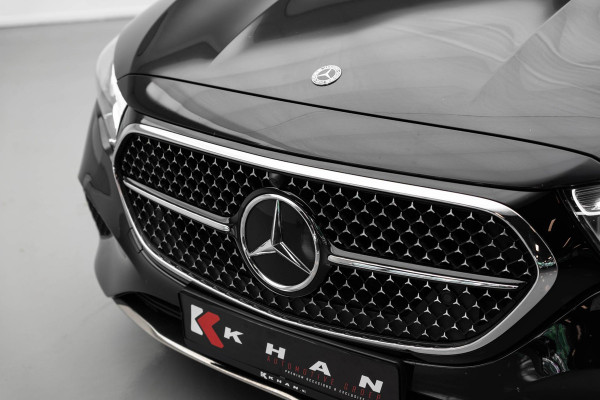 Mercedes-Benz E-Klasse E200 Luxury Line |Panorama|Ambient|Dodehoek|Camera|