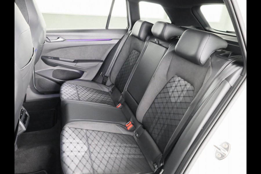 Volkswagen GOLF Variant R-Line-Edition 1.5 eTSI 85 kW / 116 pk Variant 7 v ersn. DSG